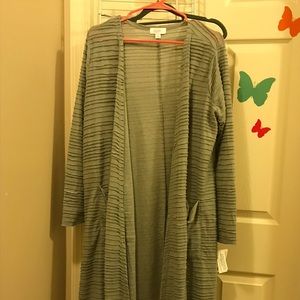 Grey ribbed BNWT Lularoe Sarah
